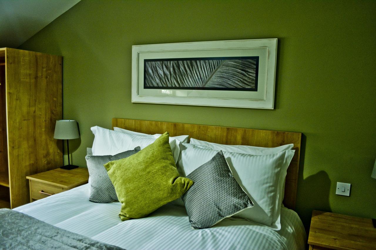 テルフォード The Ugly Duckling Bed & Breakfast エクステリア 写真