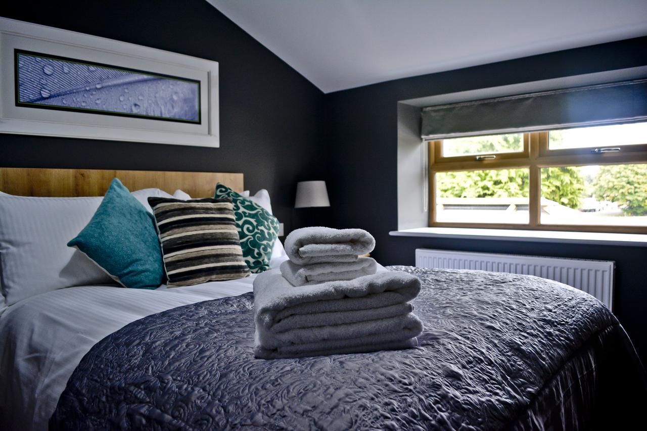 テルフォード The Ugly Duckling Bed & Breakfast エクステリア 写真